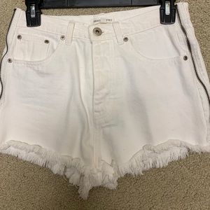 Red dress boutique white denim shorts with zipper